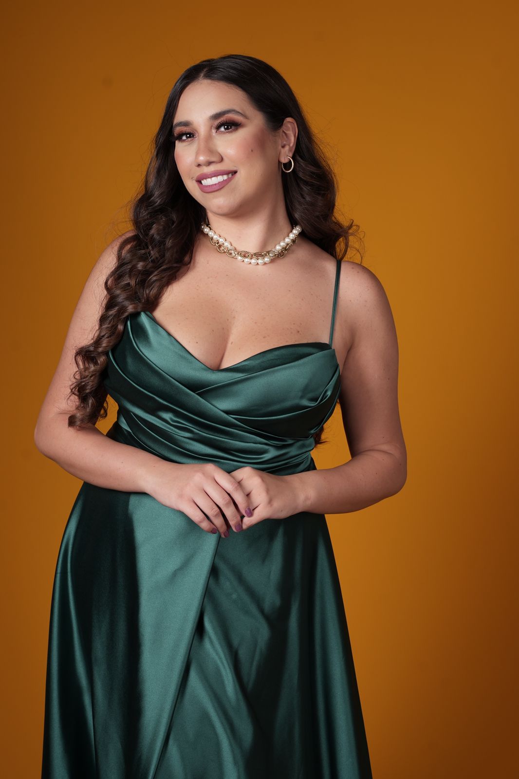 استعراض موسيقي أوبرالي بعنوان بنات هذا الجدول العتيق 